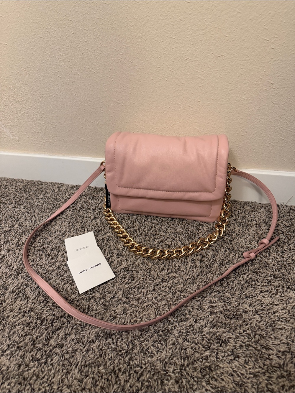 Marc Jacobs Blush Pink Leather Crossbody Handbag with Gold Chain